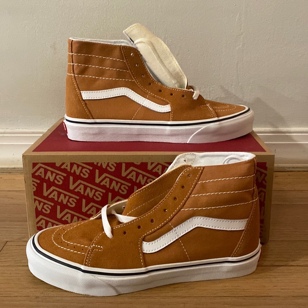 BRAND NEW in box w tags vans sk8-hi tapered in rust color. Women’s 9, men’s 7.5